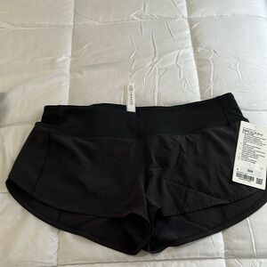 Lululemon Speed up LR Short. New with tags!